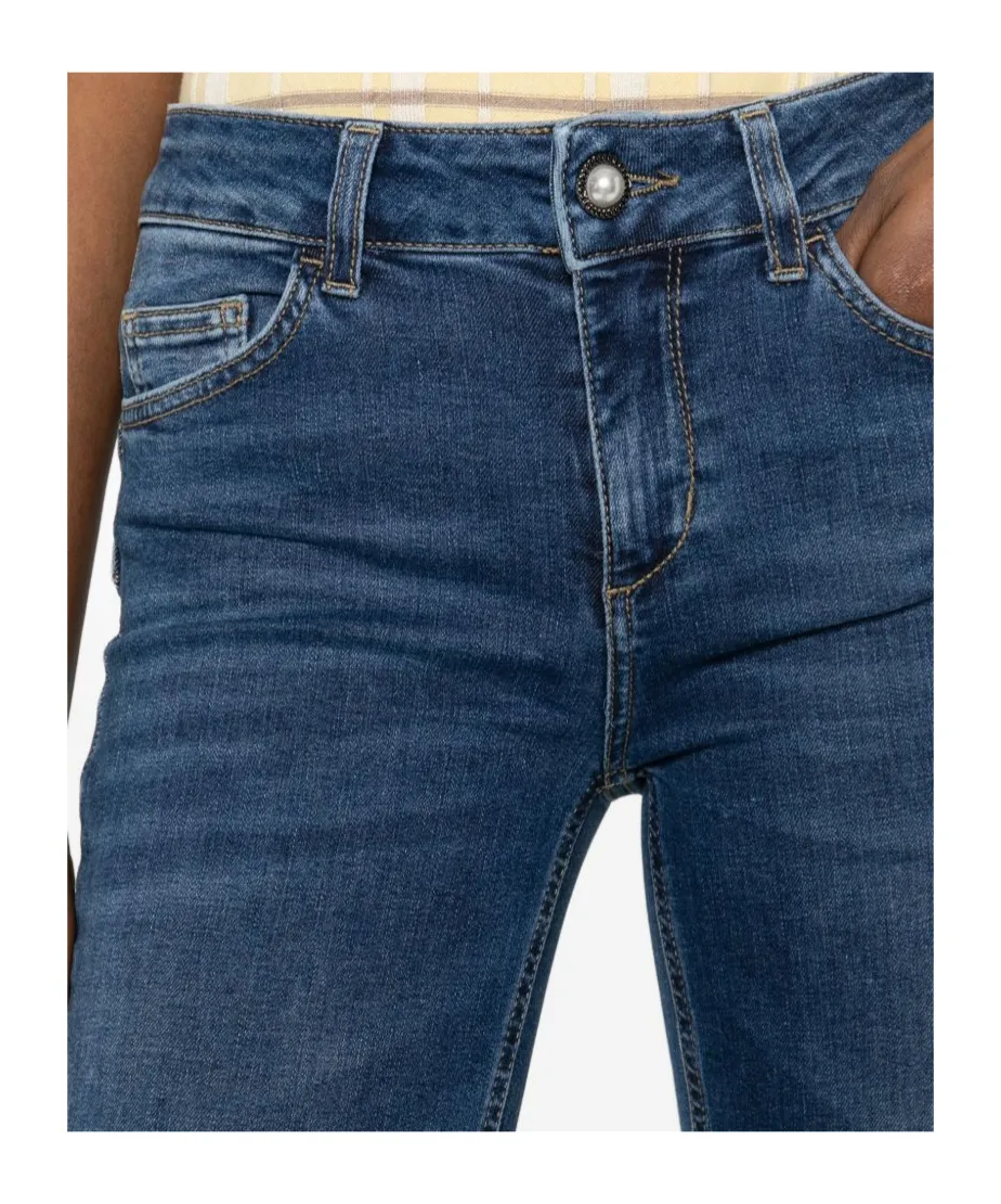 Flared Jeans