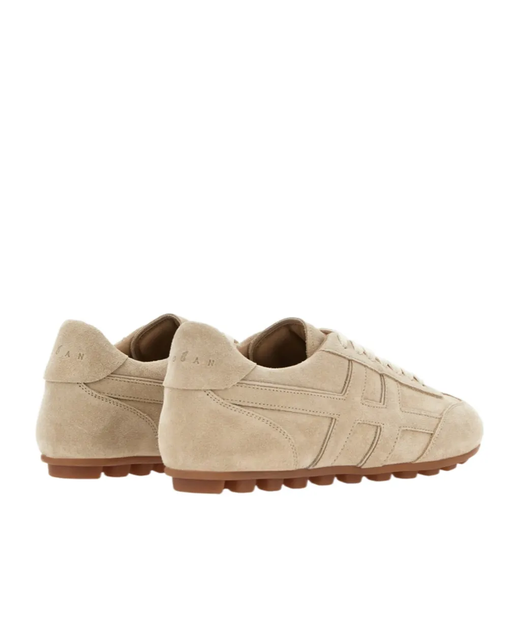 H693 Suede Sneakers