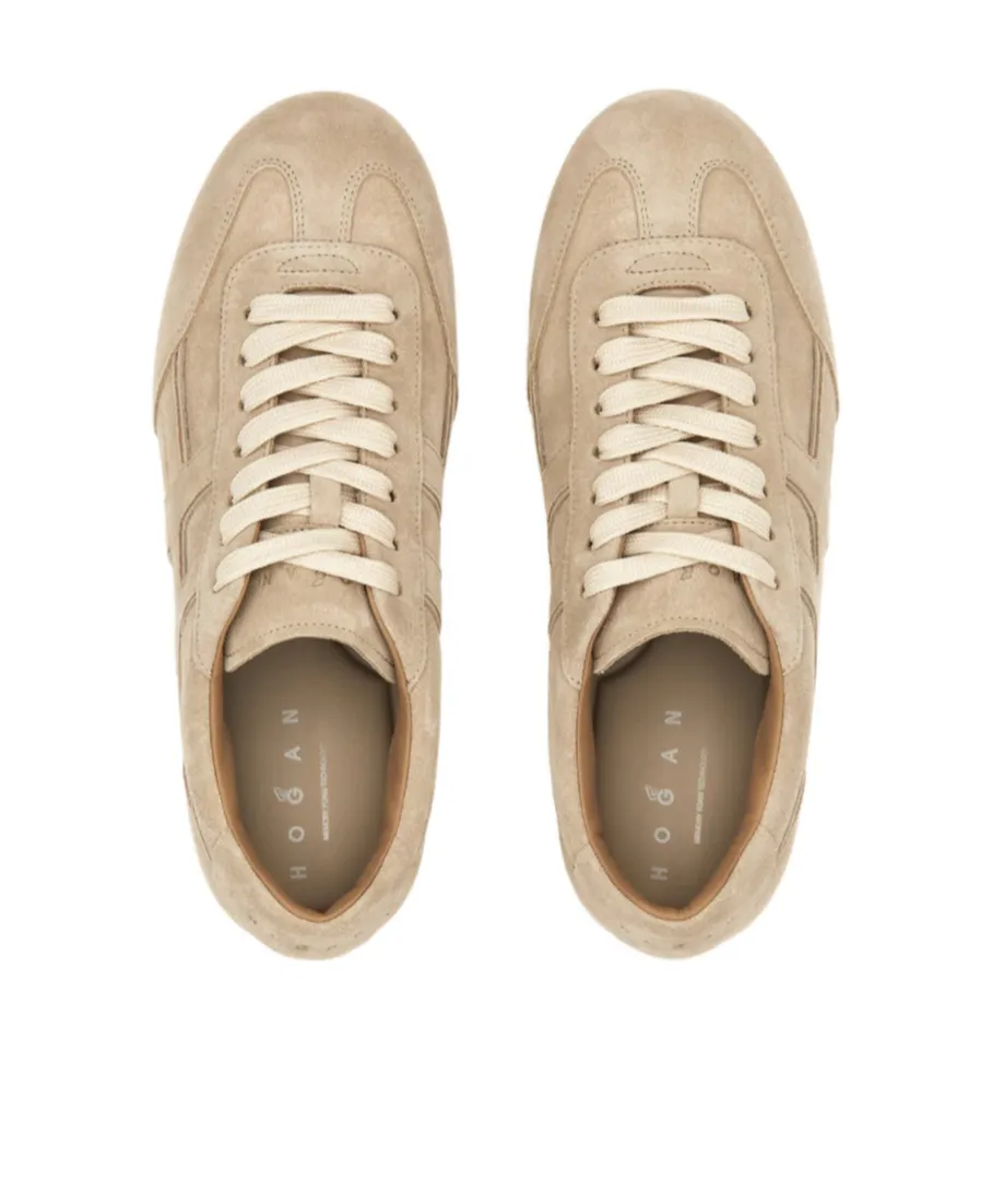 H693 Suede Sneakers