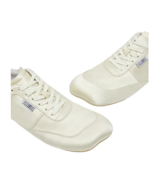 Mm6 Maison Margiela Logo Patch Lace-Up Sneakers