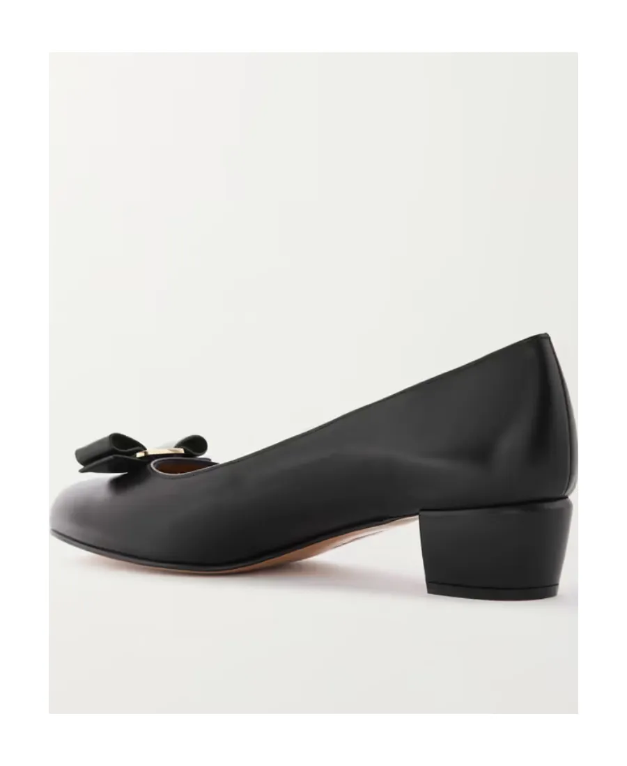 Vara Logo Low Heels