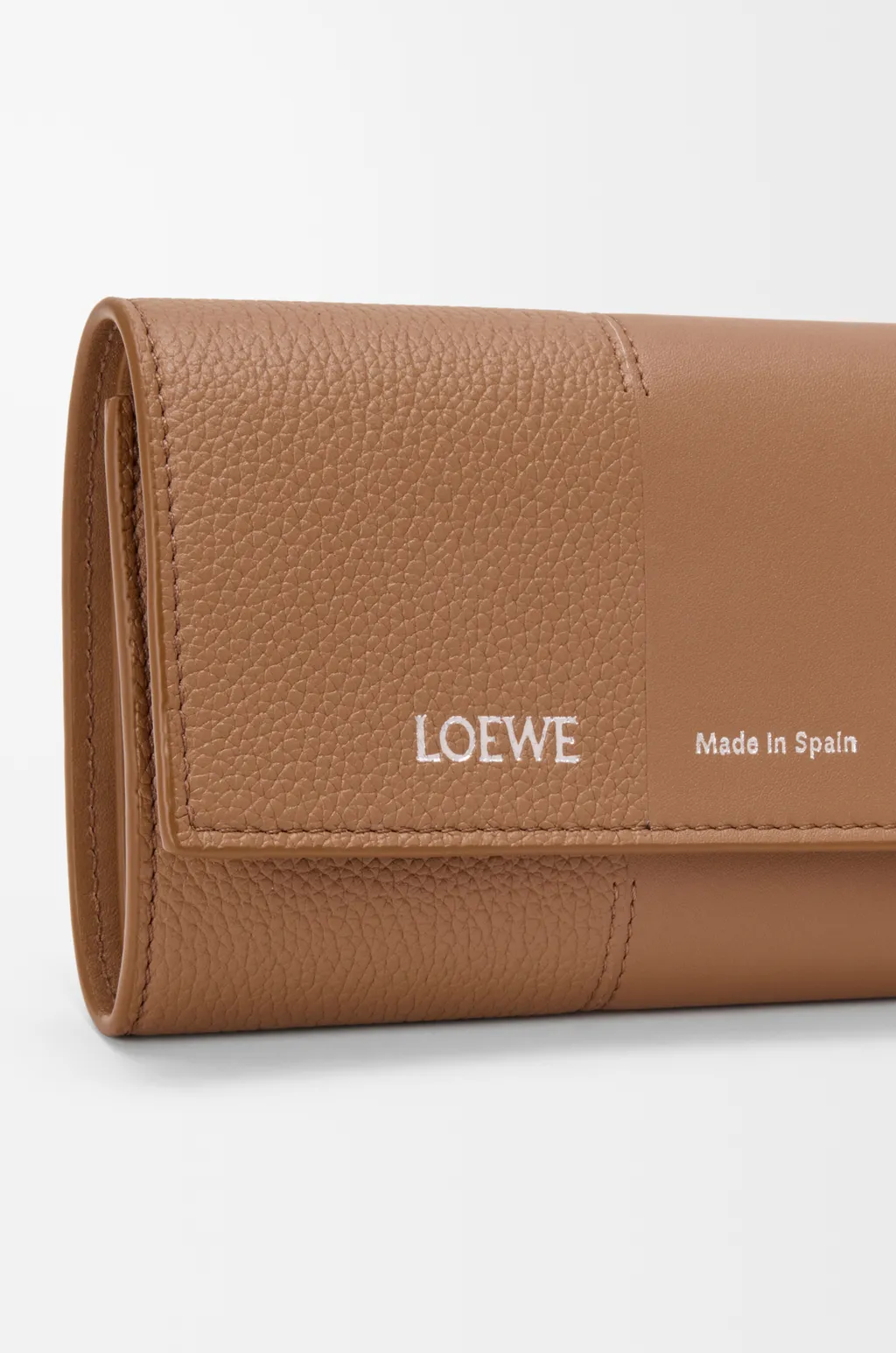 Loewe Small Vertical Wallet