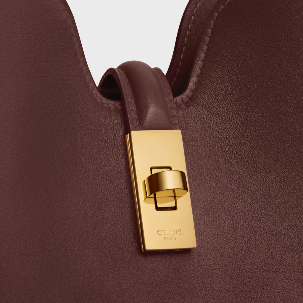 Small Camille 16 Soft Bag In Smooth Calfskin