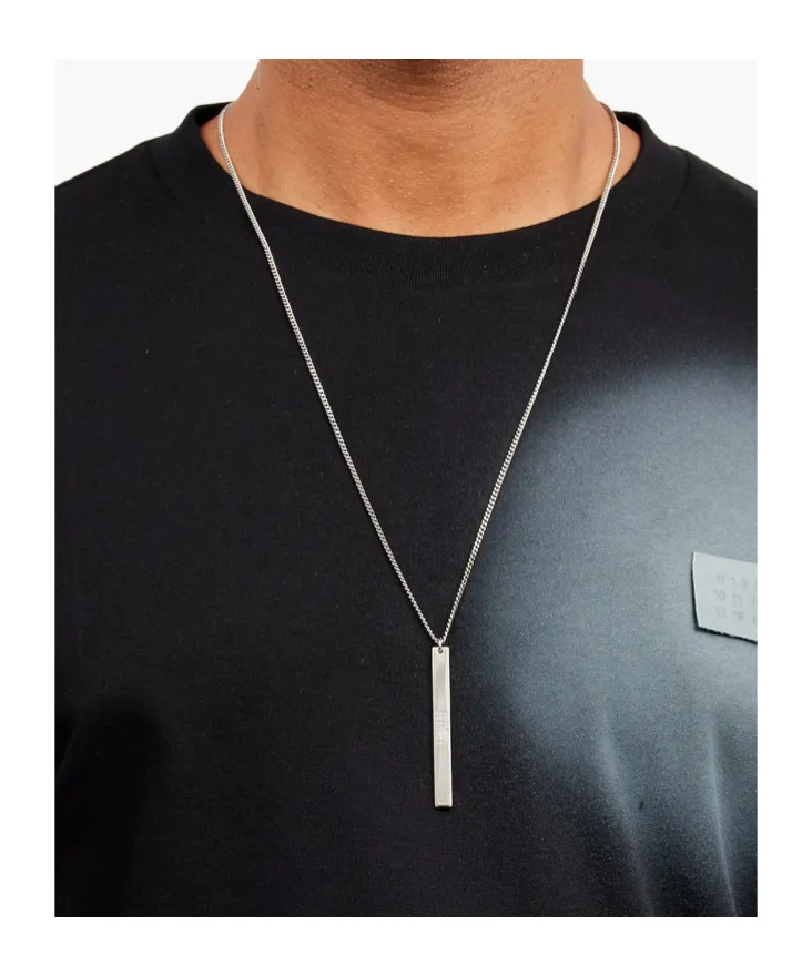 Minimal Pendant Necklace