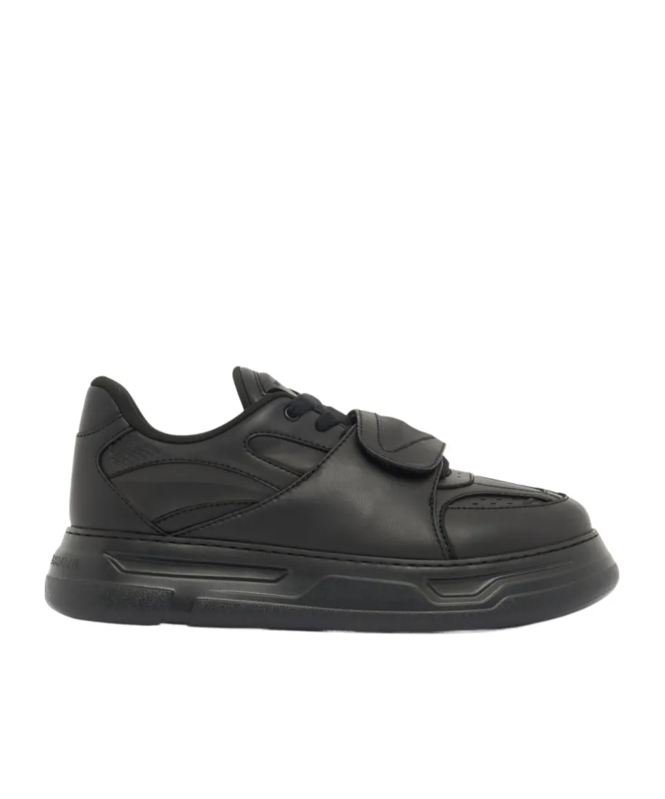 Strap Trainers