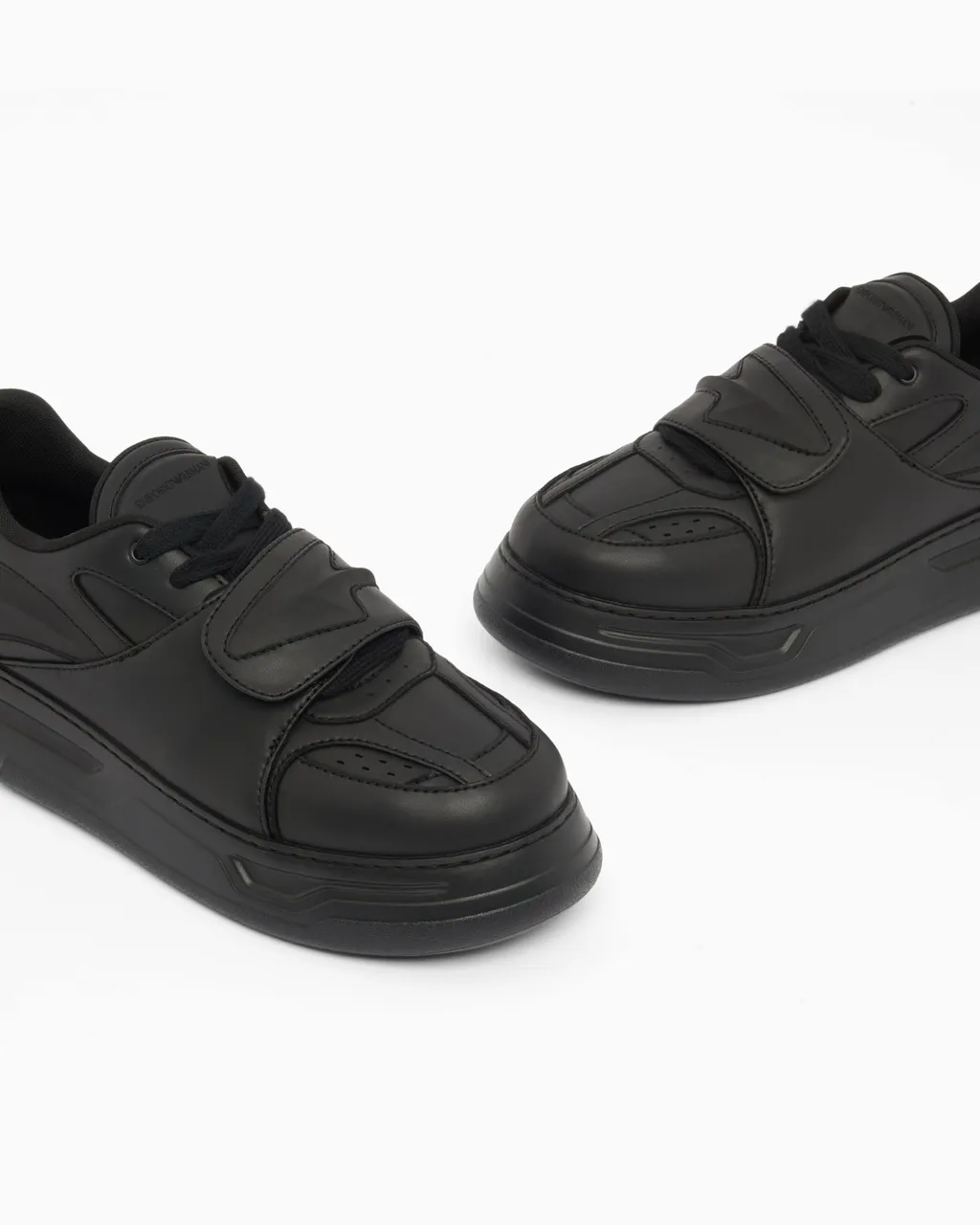 Strap Trainers
