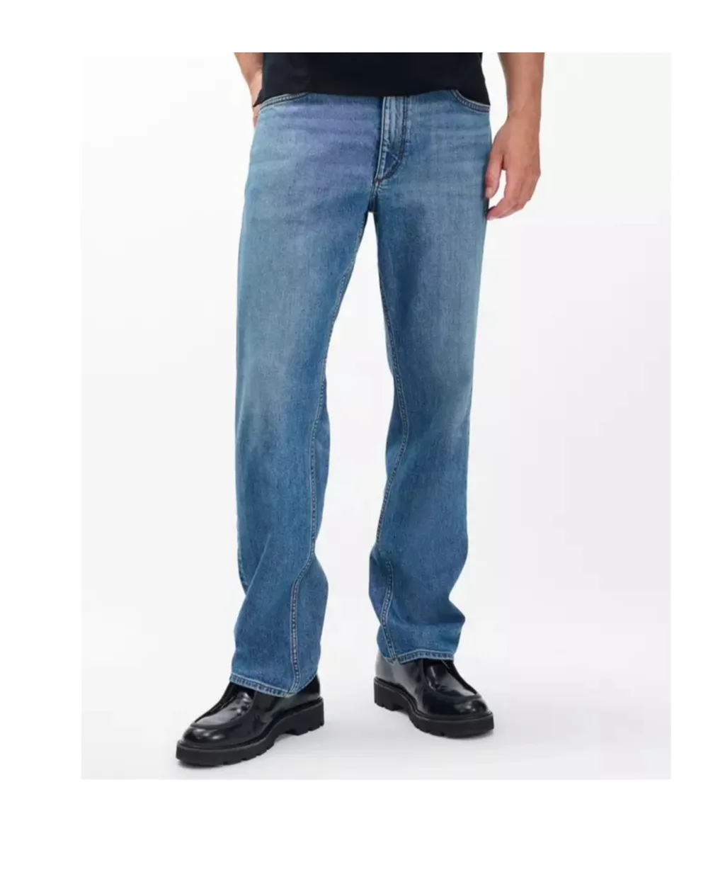 Fit 4 Straight Jeans