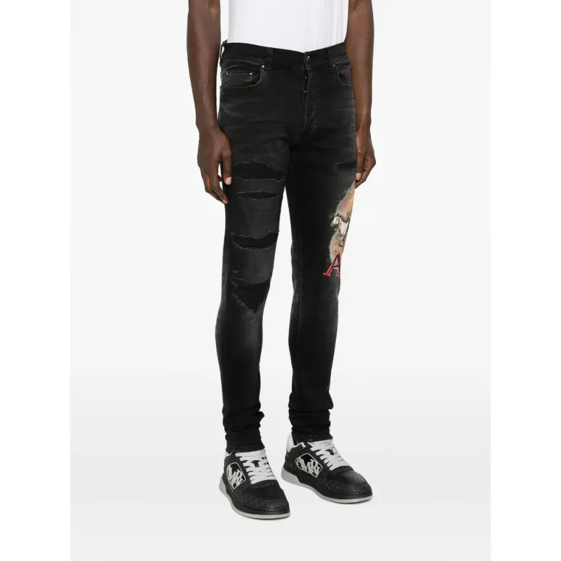Distressed Jeans