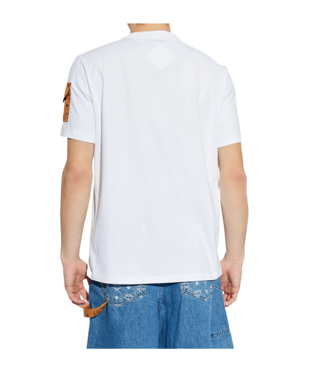 Short-Sleeved T-Shirt