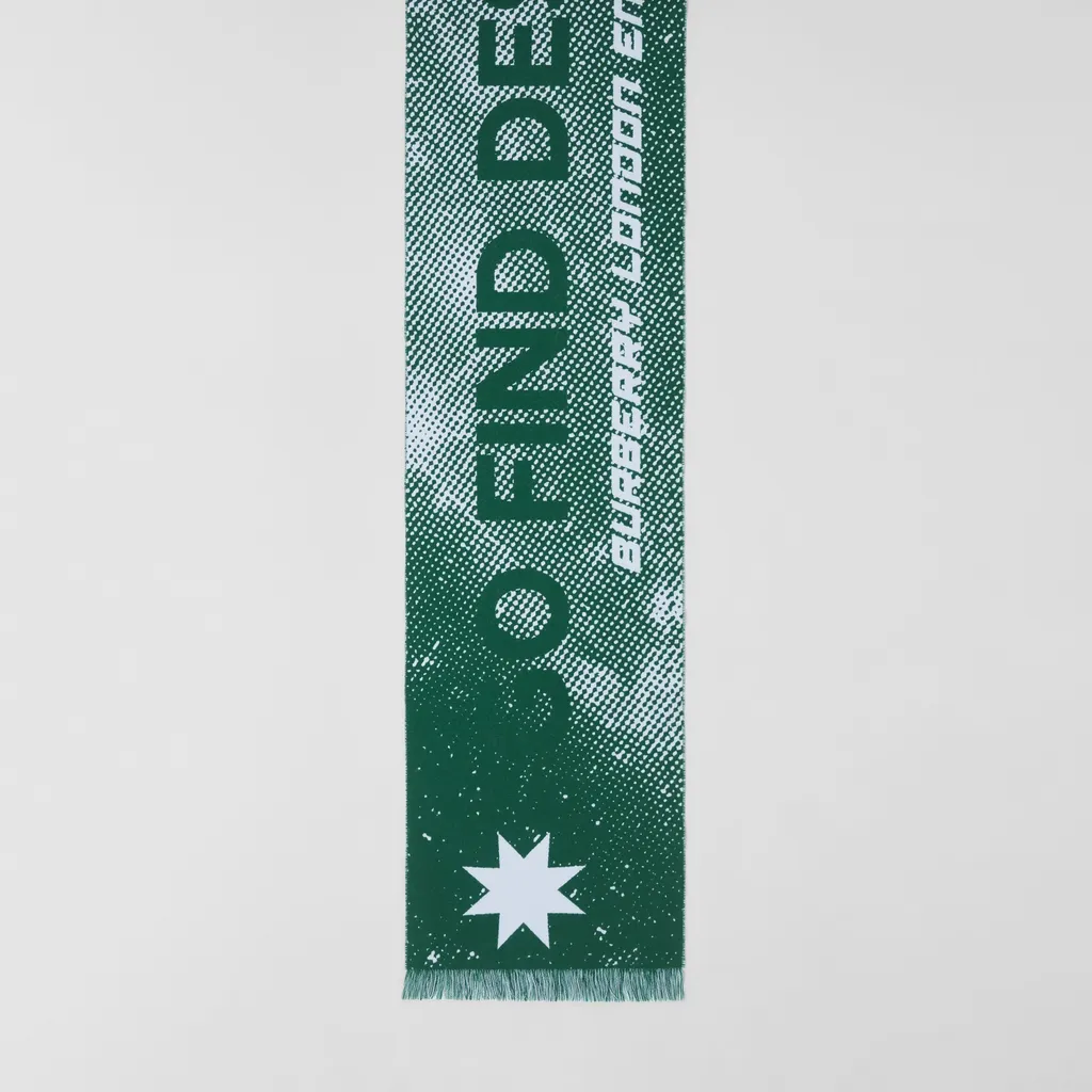 Destiny Jacquard-Pattern Scarf