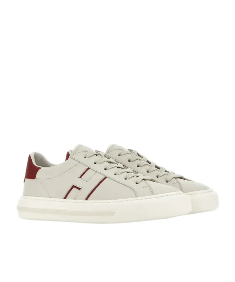 H691 Sneakers