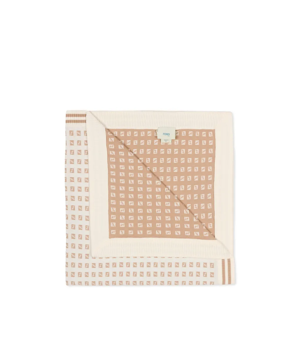 Logo-Pattern Blanket