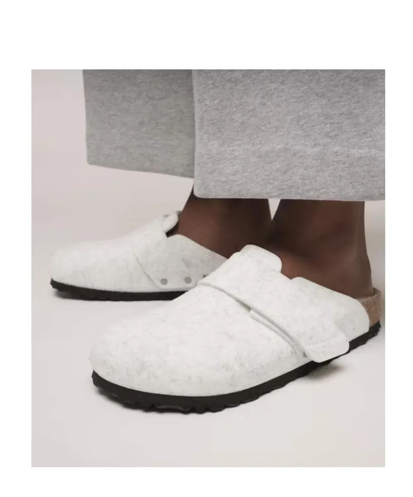 Loma Strap Clogs