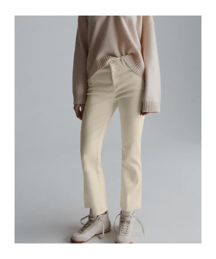 Flared Cropped Jeans