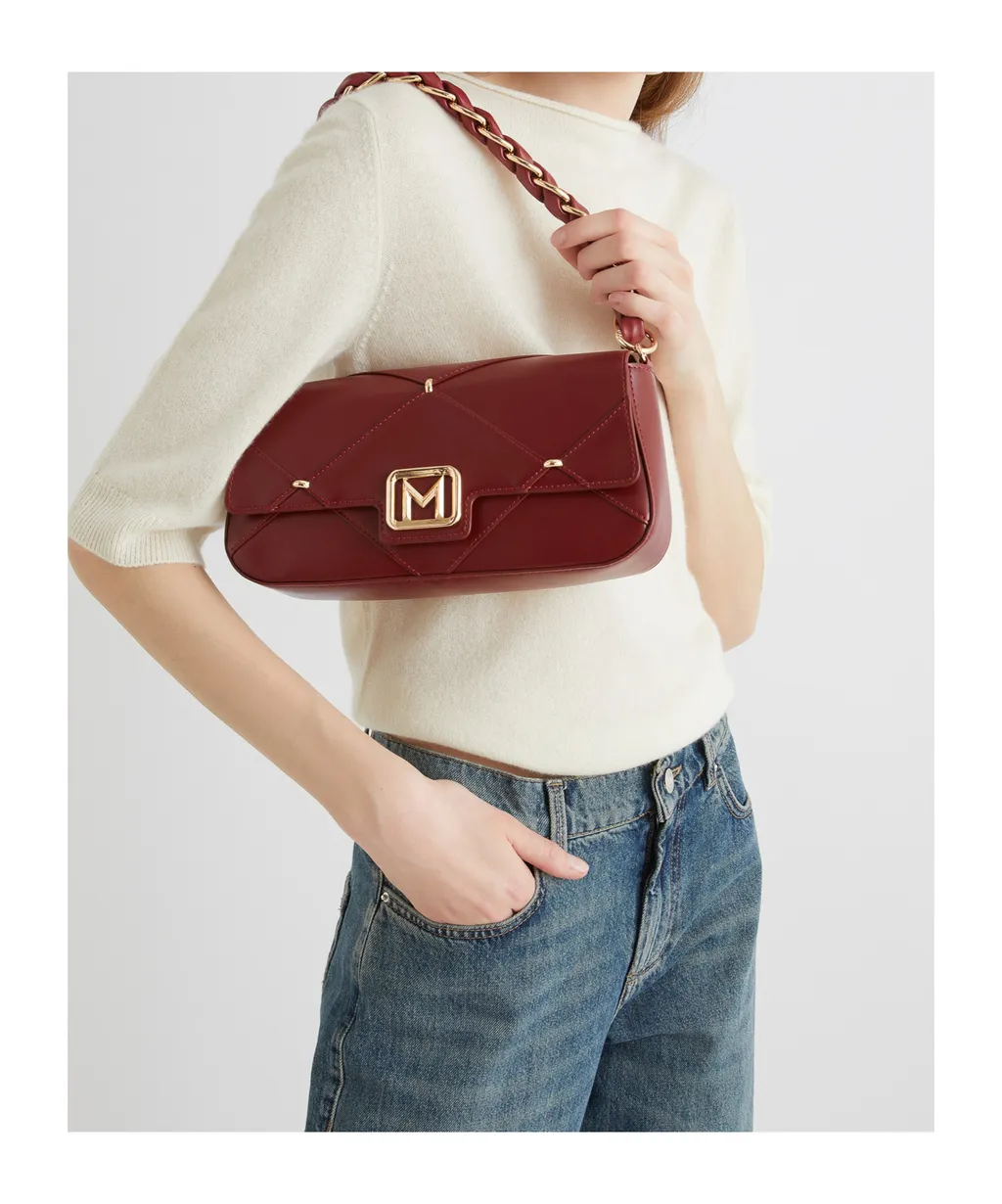 Le Muse Medium Diamond Pattern Shoulder Bag