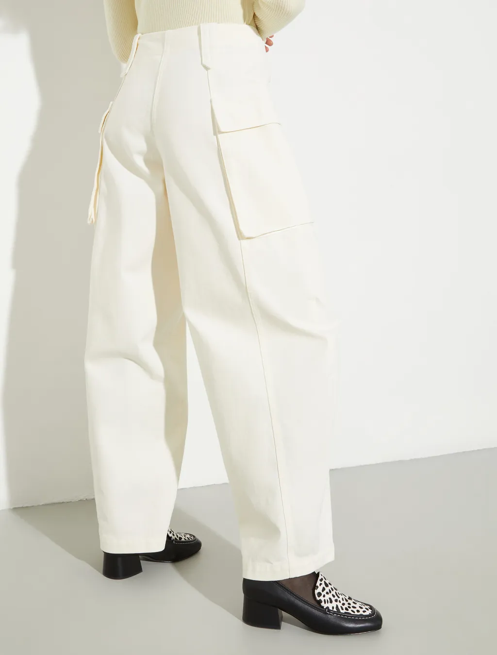 Barrel-Leg Cargo Trousers