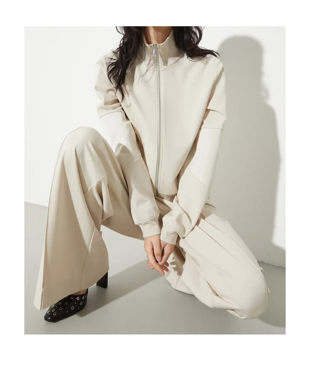 Long-Sleeved Jacket