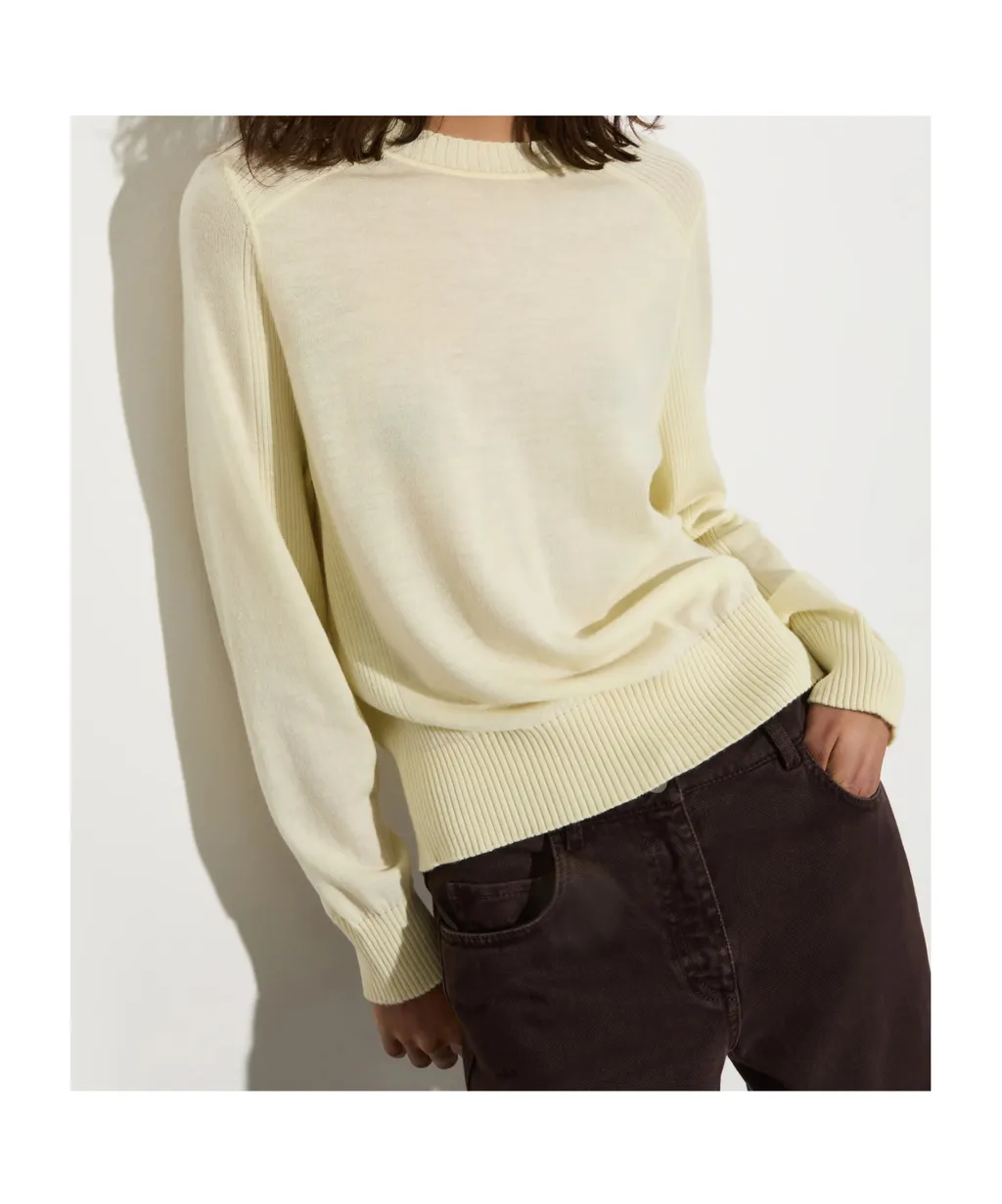 Long-Sleeved Knitwear