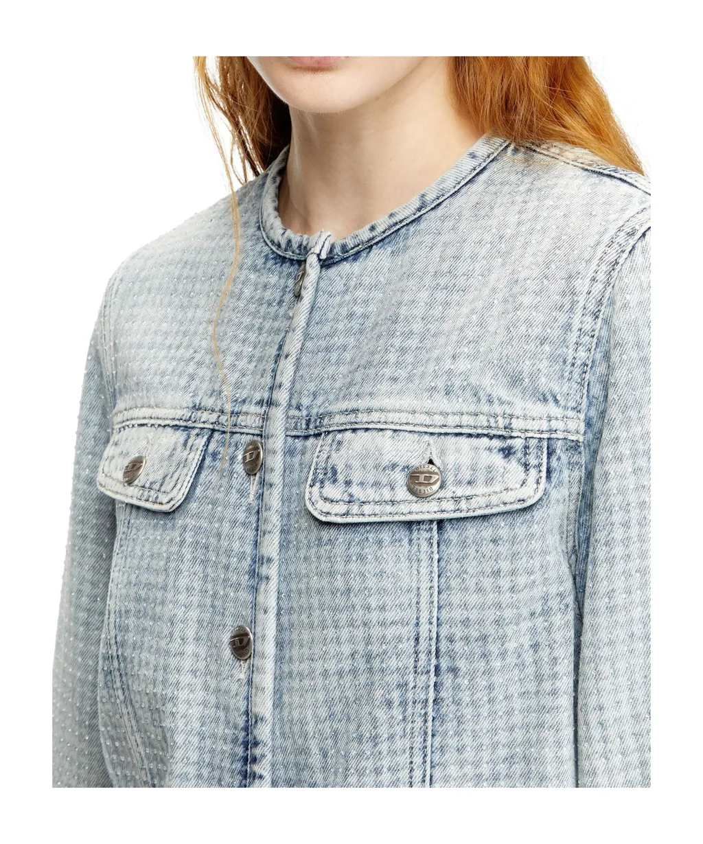Button-Fastening Denim Jacket