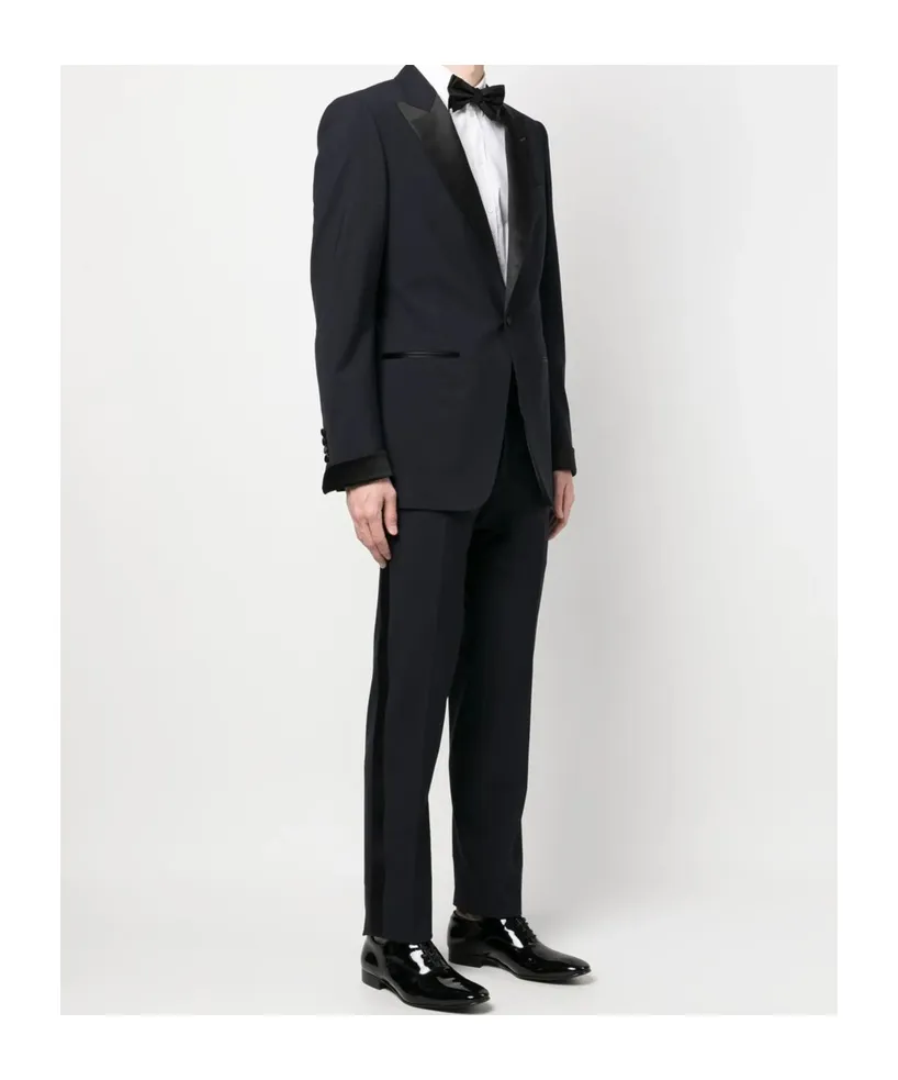 Two-Piece Long-Sleeved Suit