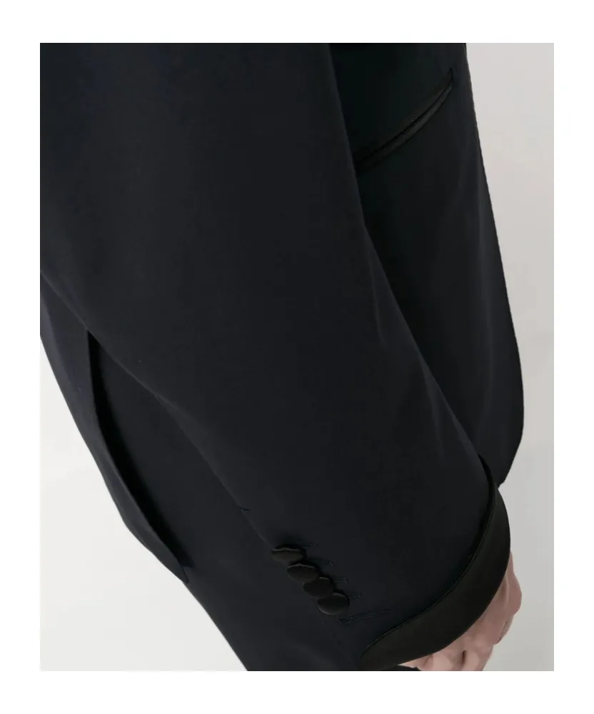 Two-Piece Long-Sleeved Suit