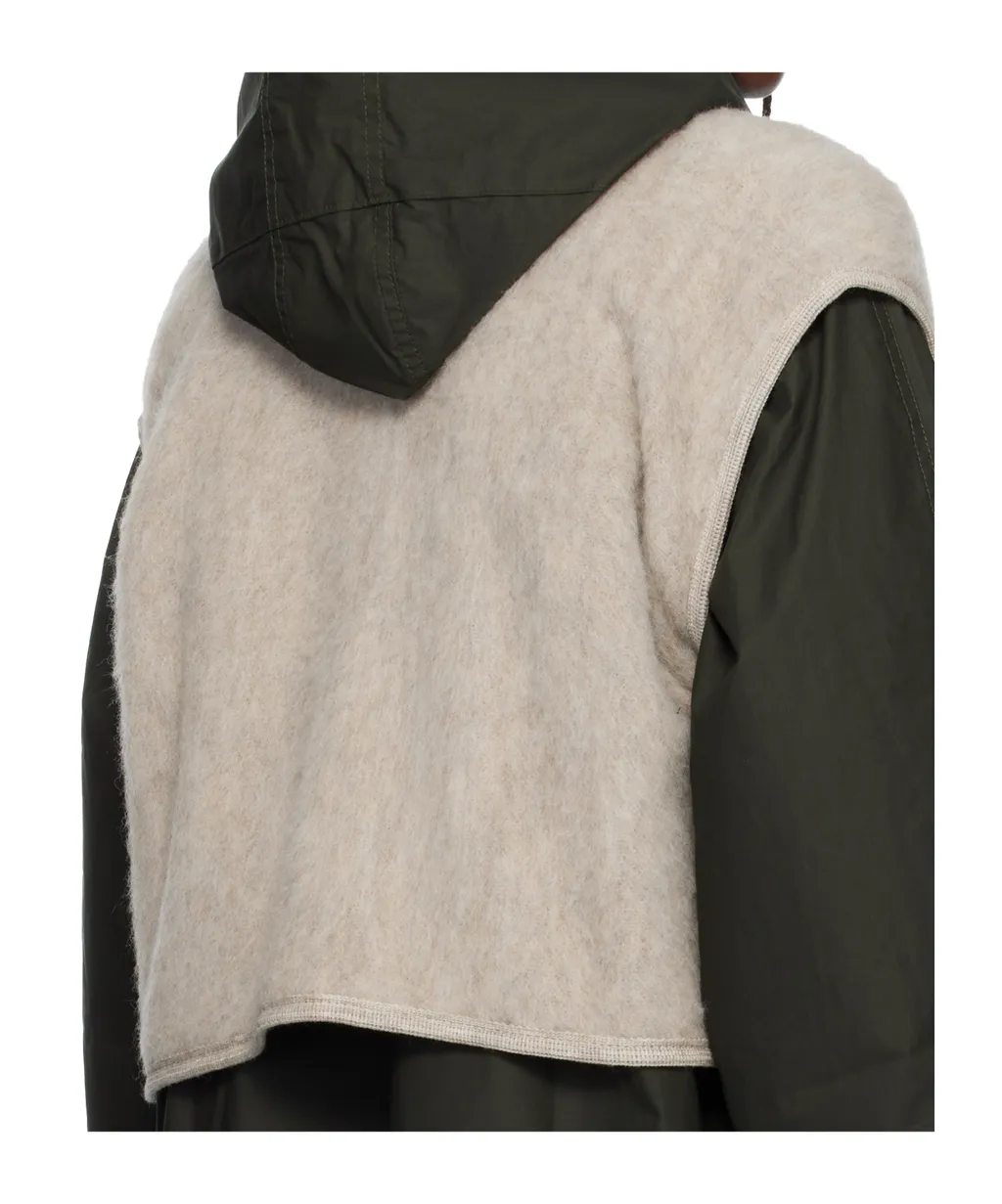 Sleeveless Vest