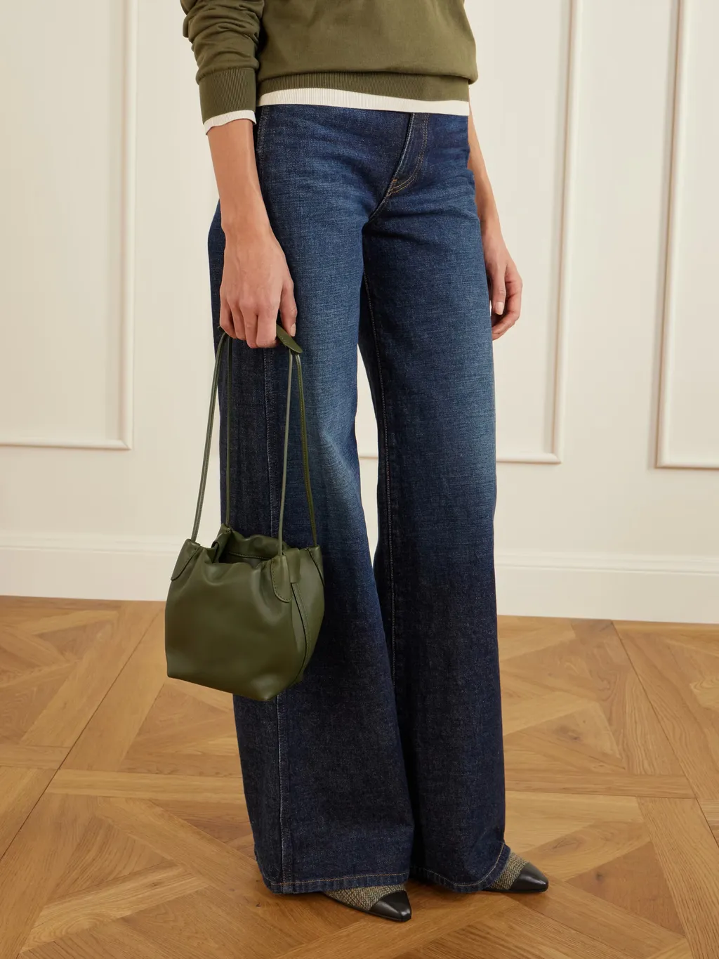 Bale Softy Leather Shoulder Bag