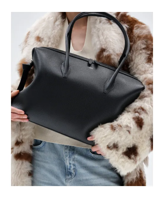 Arge Brioche Duffle - Black Pebble Grained Leather