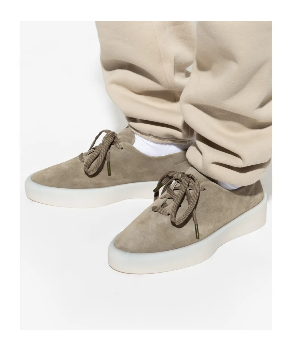 Round-Toe Casual Shoes