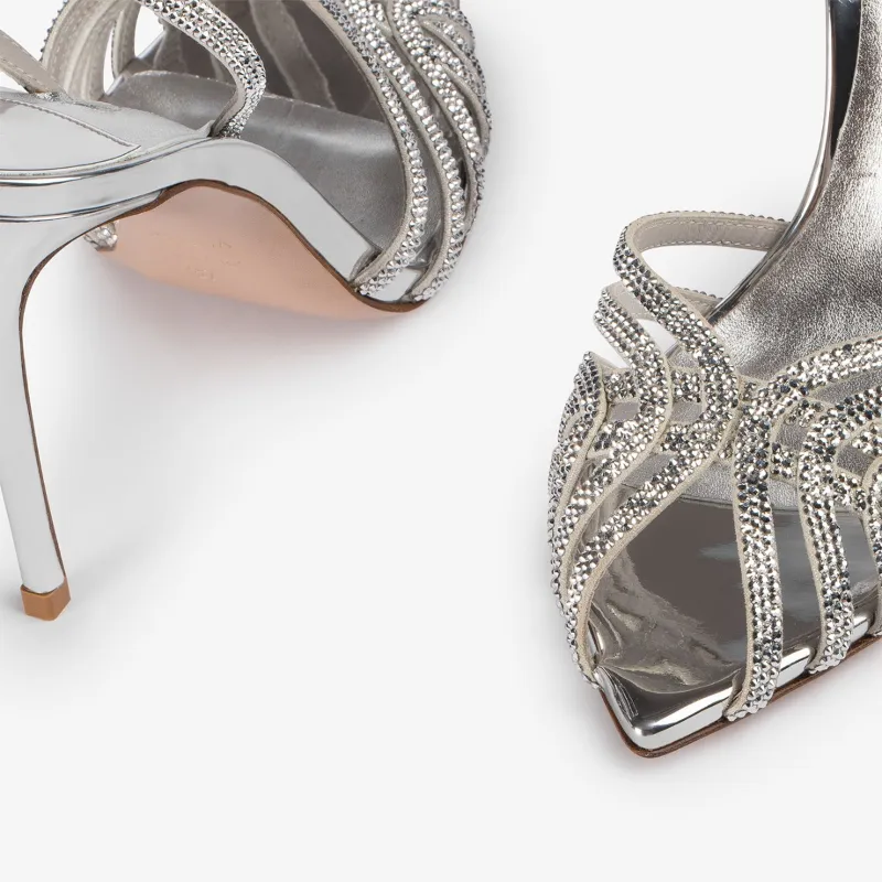 Le Silla Embrace Sandals