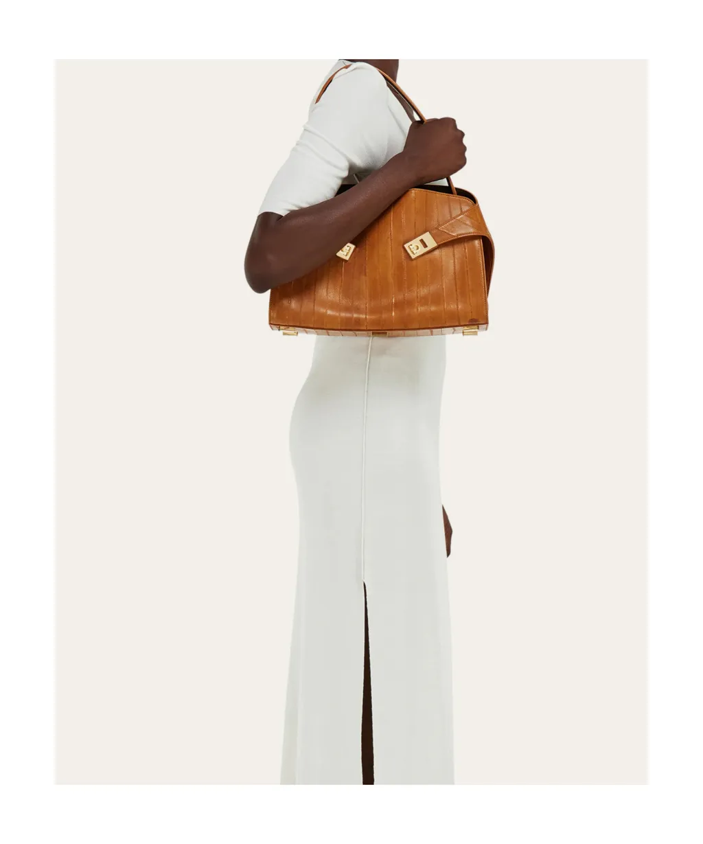 Hug Soft Bicolor Shoulder Bag
