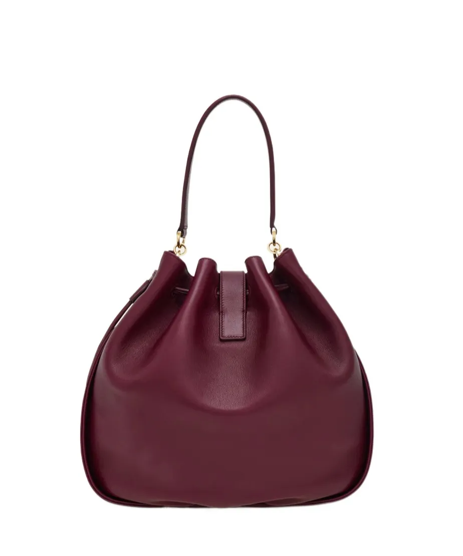 Hug Bucket Bag