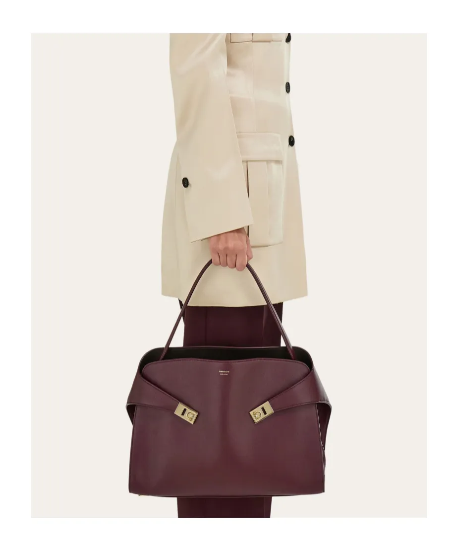 Hug Soft Bicolor Shoulder Bag
