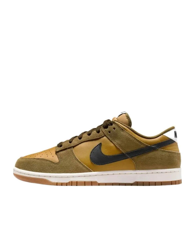 Dunk Low Retro Sneakers