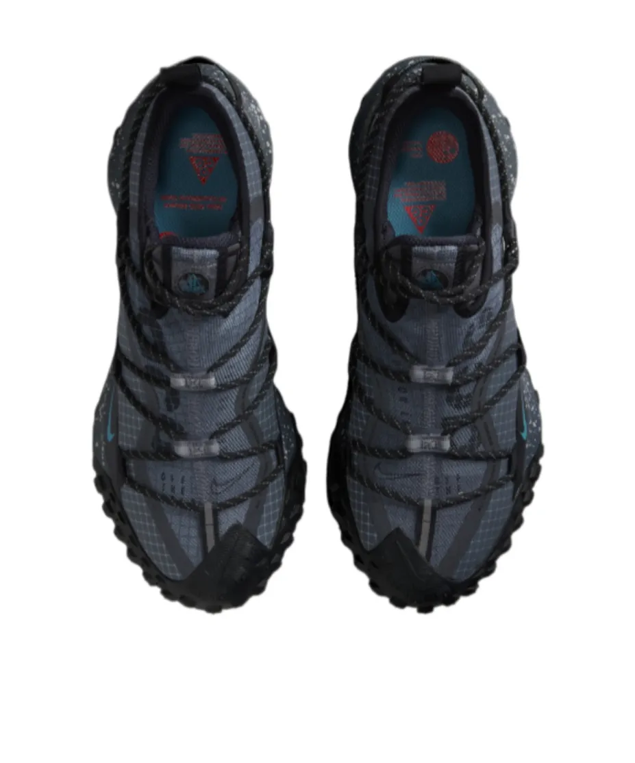 Acg Mountain Fly Low-Top Sneakers