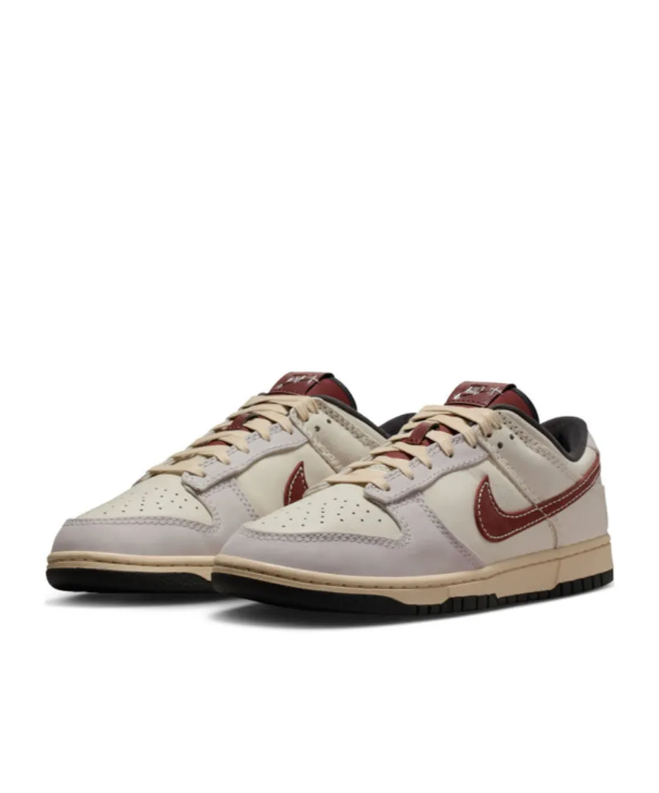 Dunk Low Lace-Up Sneakers