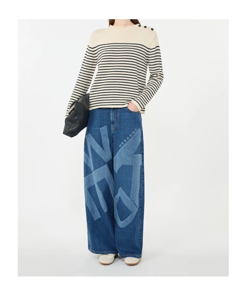 Long-Sleeved Knitwear