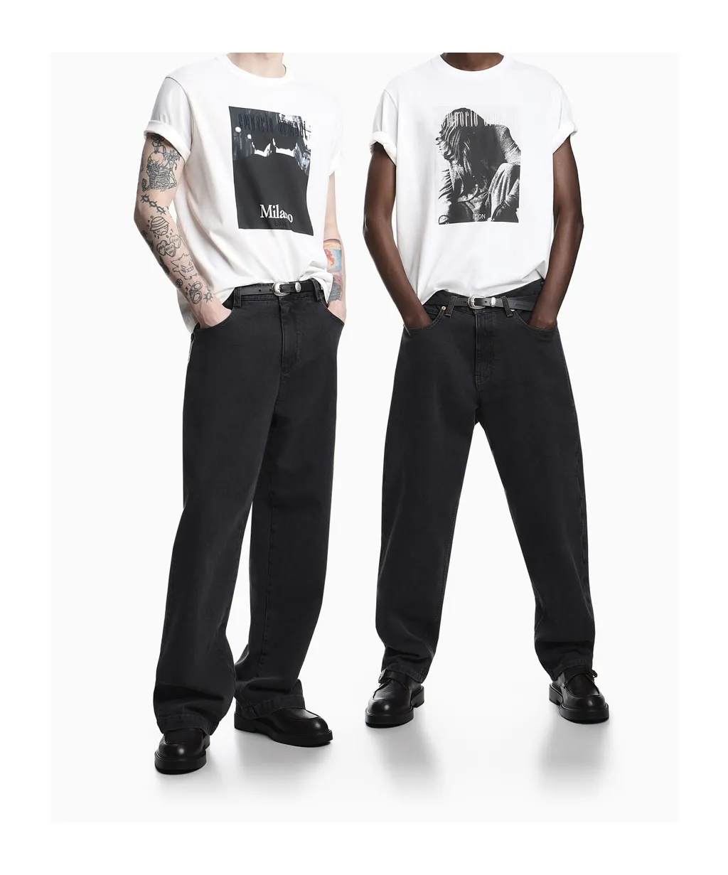 Graphic-Print T-Shirt