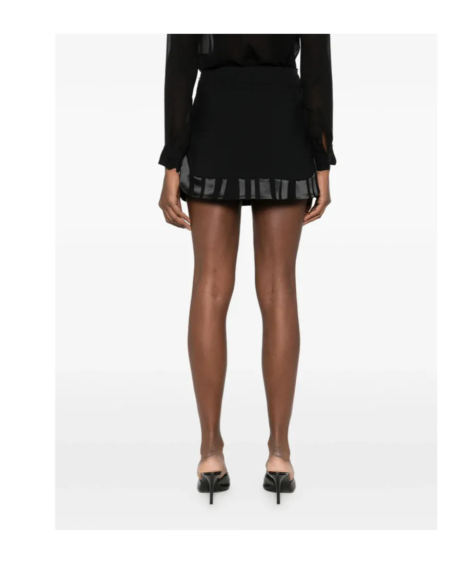 Hem-Pattern Skirt