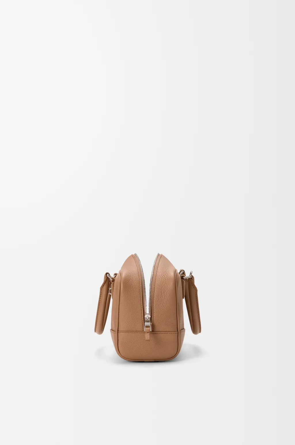 Amazona 23 Bag In Soft Grained Calfskin