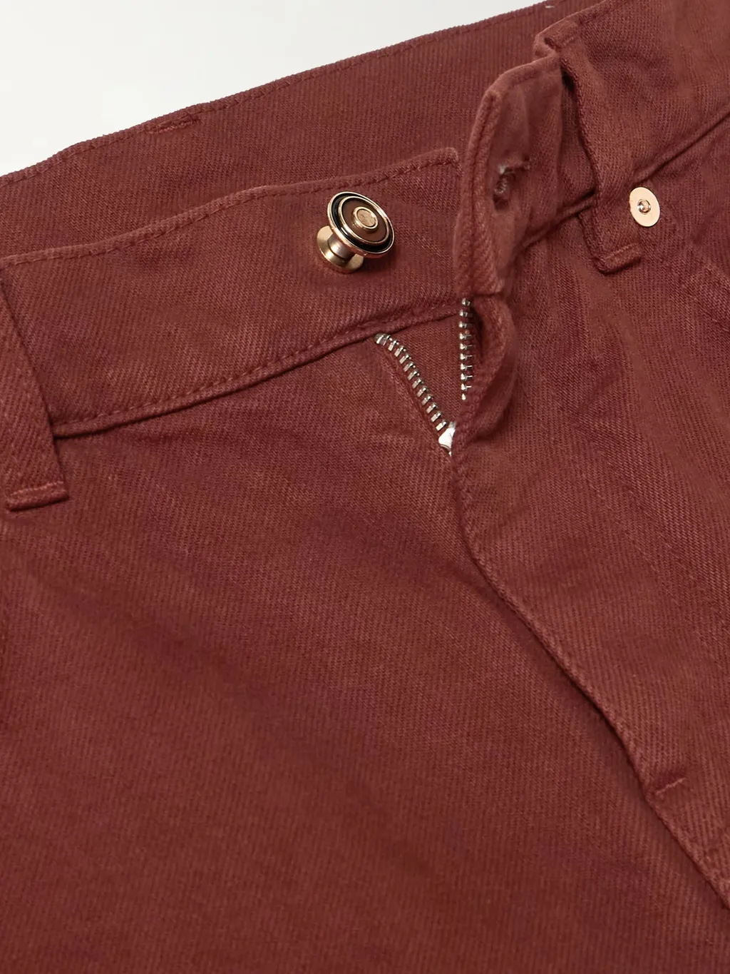 High-Waisted Jeans