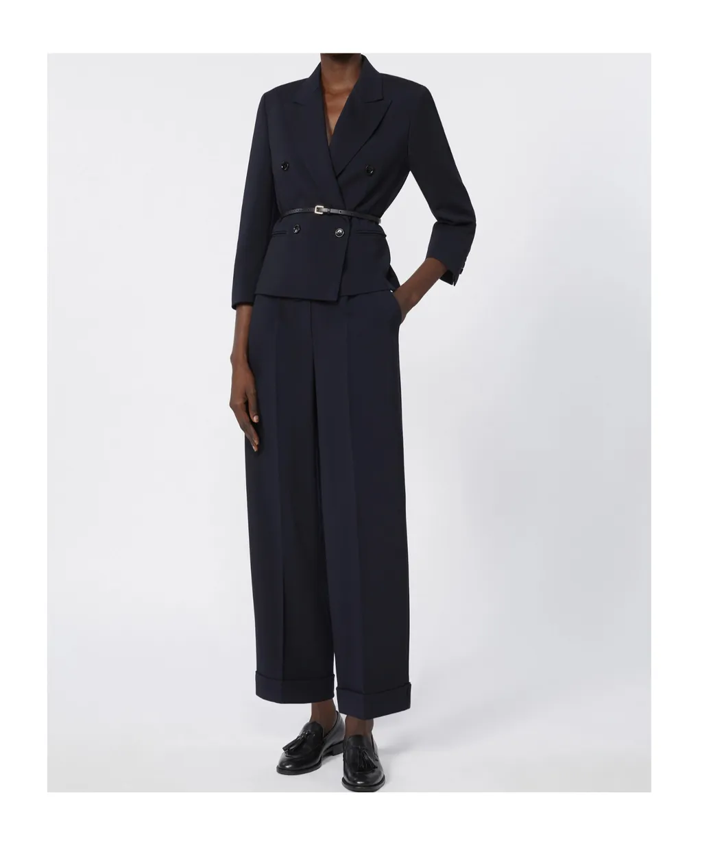 Long-Sleeved Suit Jacket