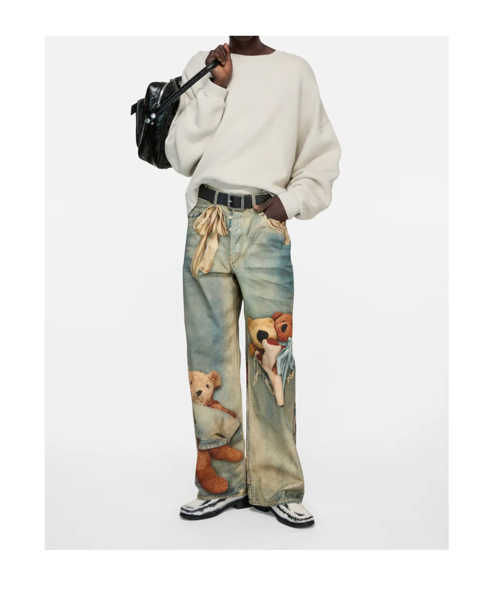 Round-Neck Sweatshirt