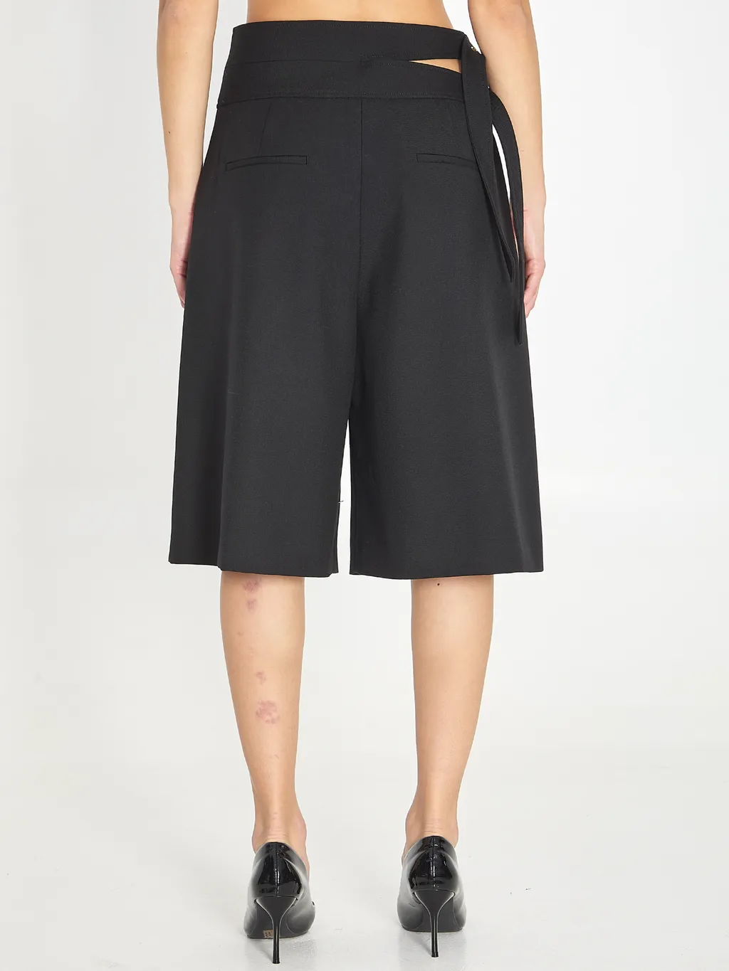 Chloé Double-Buckled Knee-Length Shorts