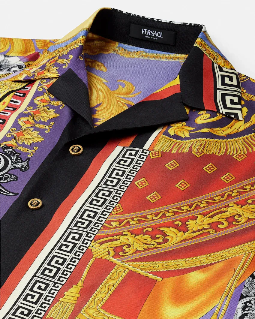 Buttoned Graphic-Print Shirt