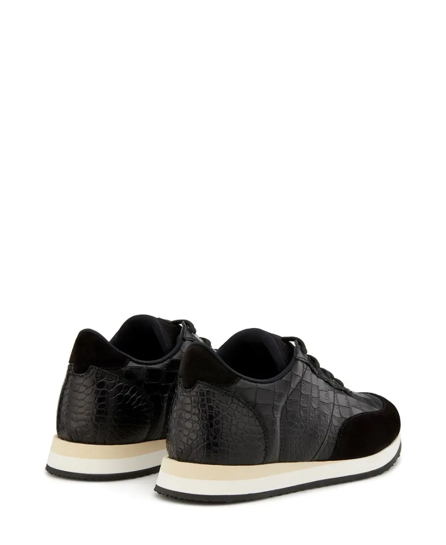 Low-Cut Casual Sneakers
