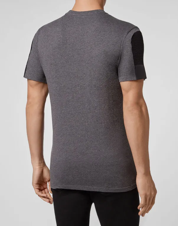 Logo Details T-Shirt