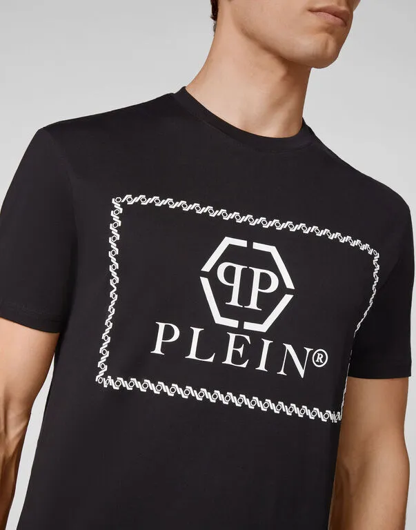 Logo Details T-Shirt