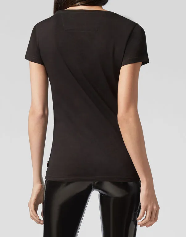 Logo Details T-Shirt