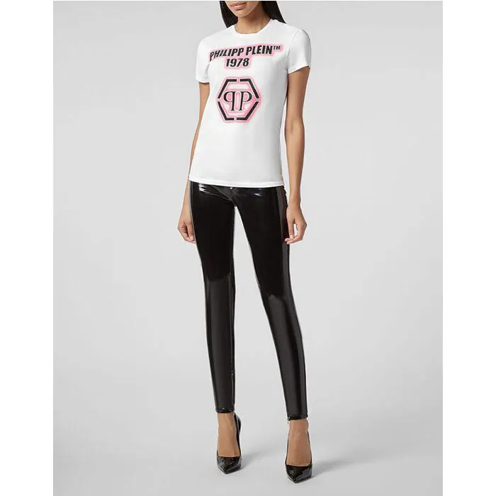 Logo Details T-Shirt